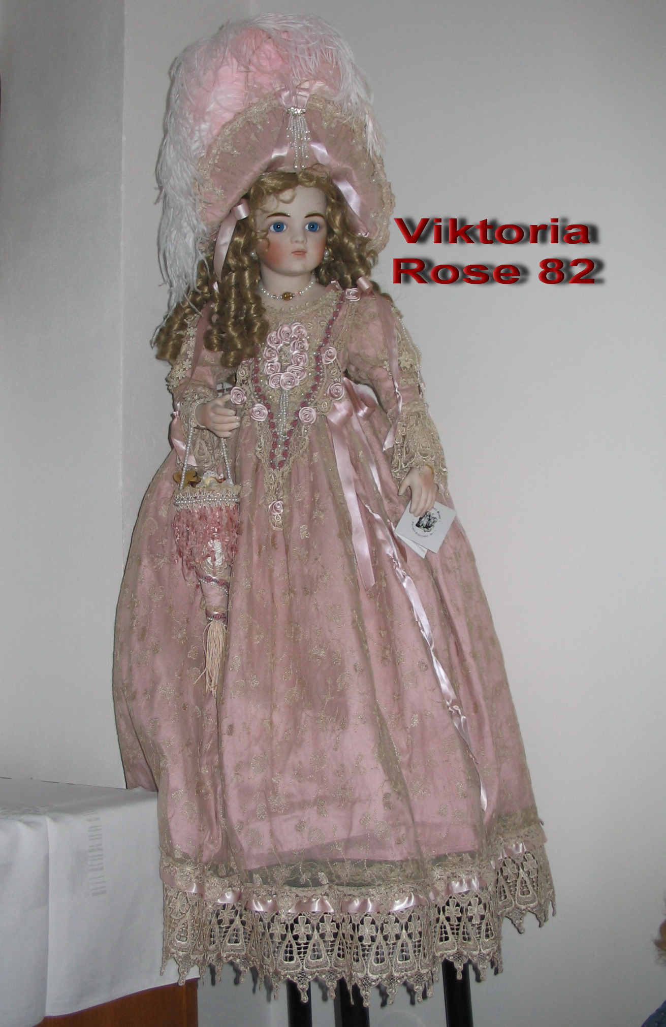 Viktoria Rose 52